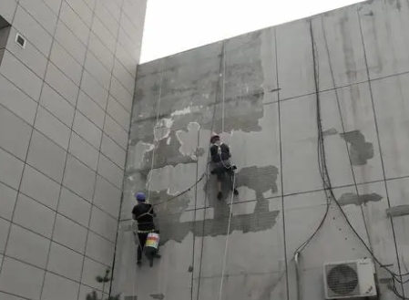 鸡西市楼顶漏水维修公司分享下鸡西市外墙防水的注意事项